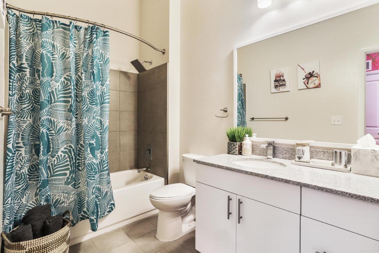 Lux House Of Champagne 2Br 2Ba Free Parking & Wifi Apartment Baltimore Luaran gambar